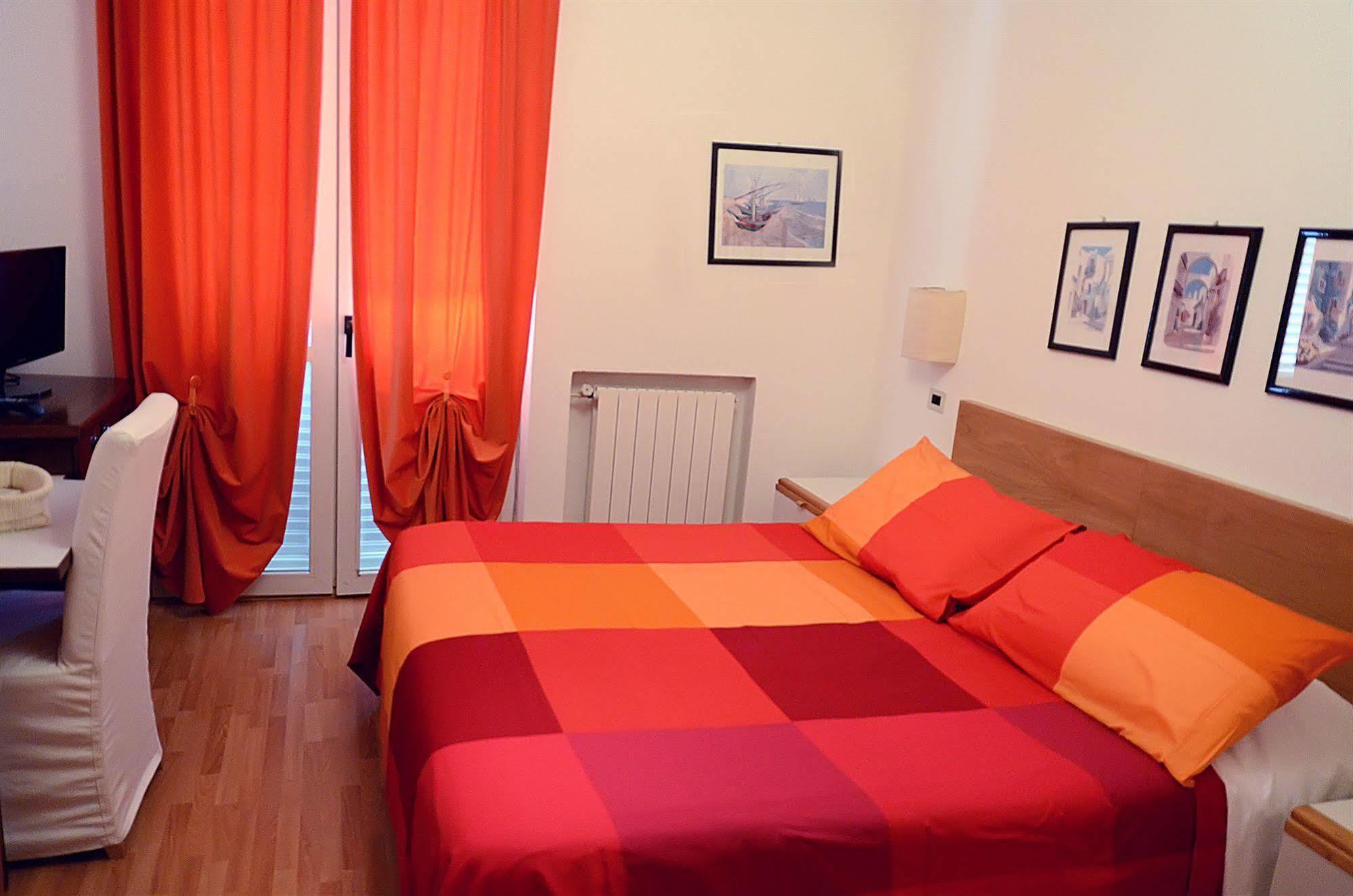 Hotel Kinda Castiglione della Pescaia Luaran gambar